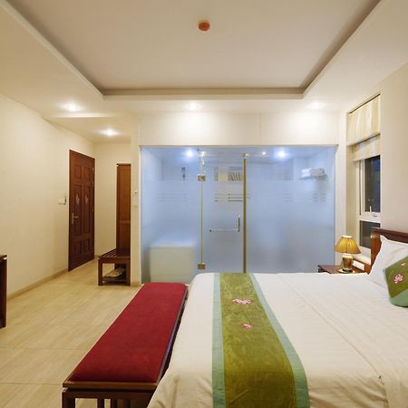 Ngan Ha Hotel Long Bien 하노이 외부 사진
