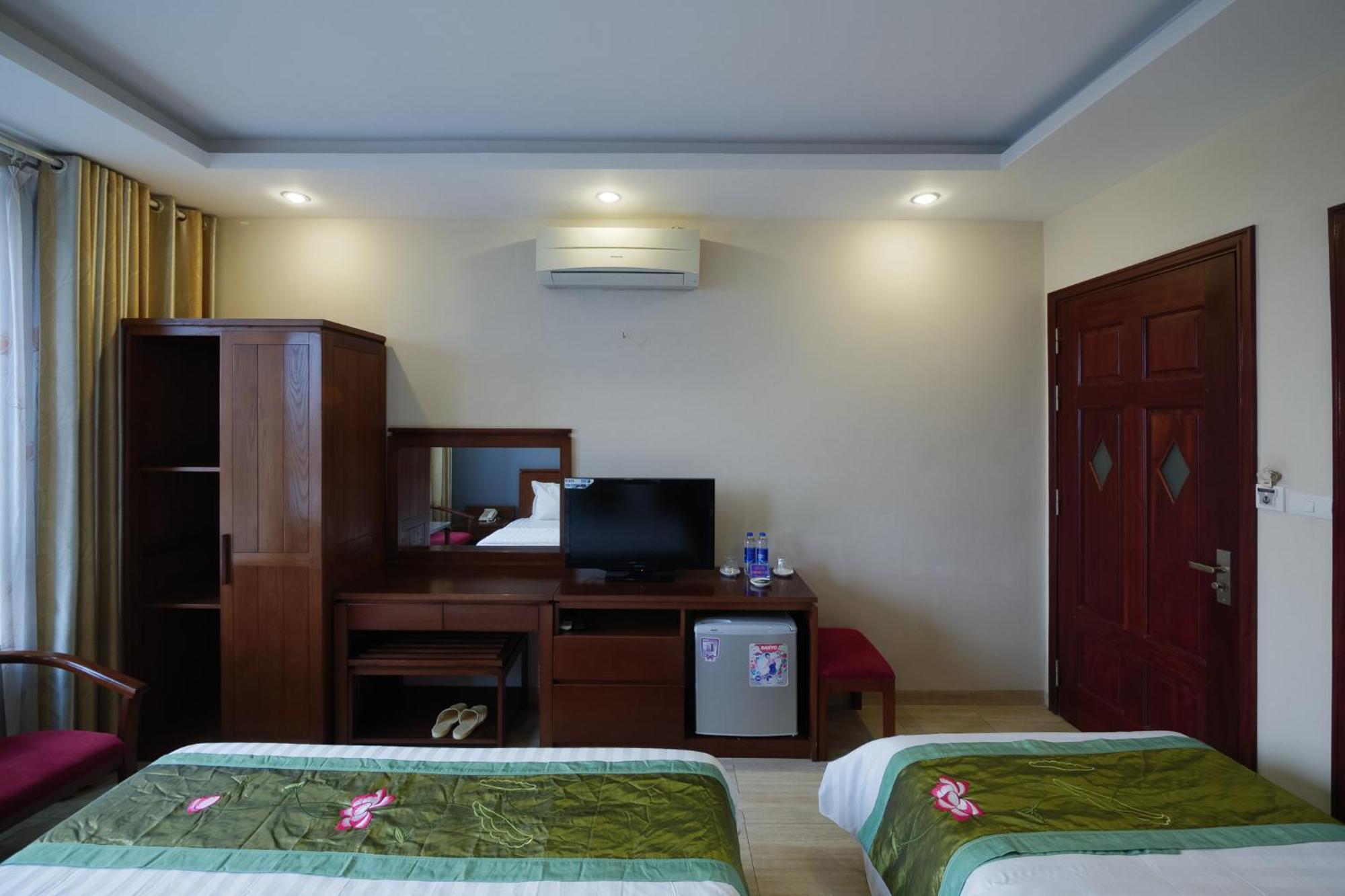 Ngan Ha Hotel Long Bien 하노이 외부 사진