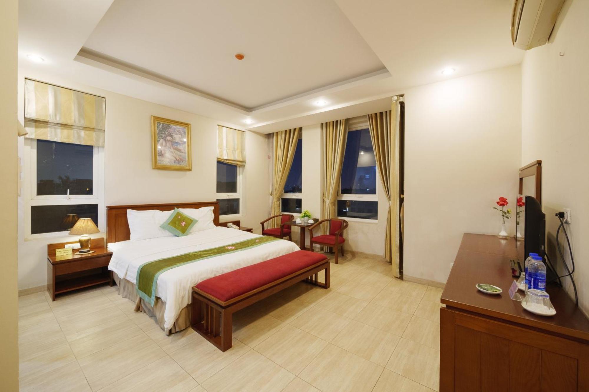 Ngan Ha Hotel Long Bien 하노이 외부 사진